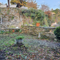 Jardin de la maison de l'ancien peintre et maitre verrier du XIXème siècle Jean-Louis Nicolas à Morlaix